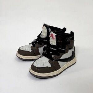 Nike Kids Sneakers - Brown, Black, and White